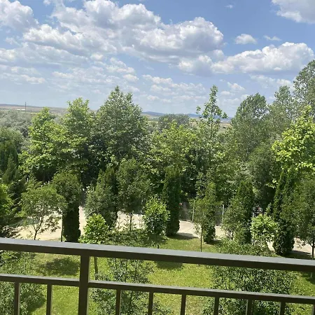 Apartman Family, Friendly 2 Bed Napospart