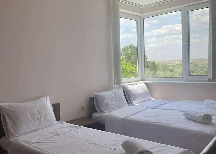 Family, Friendly 2 Bed *