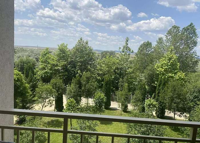 公寓 Family, Friendly 2 Bed 阳光海滩